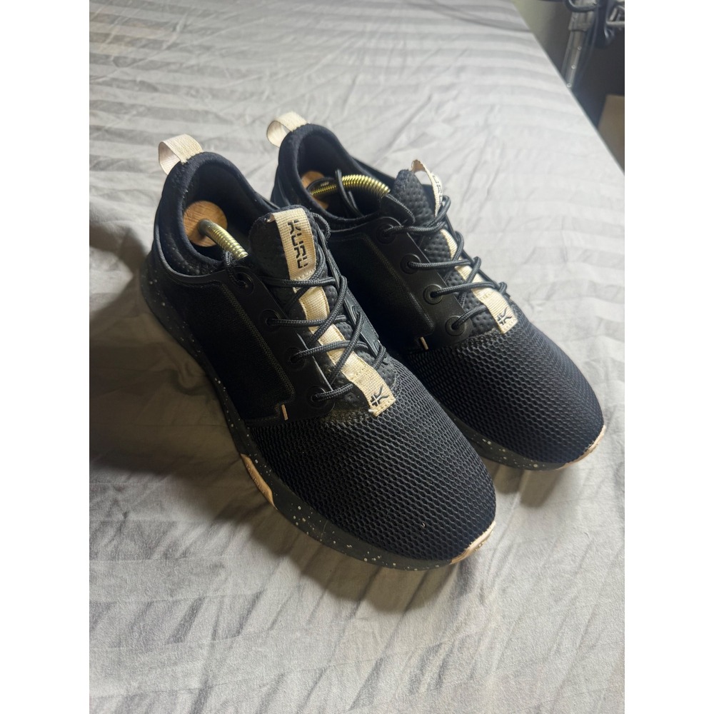 Kuru Atom Womens 9.5 Wide Black Speckled Athletic Running Walking Shoes Sneakers